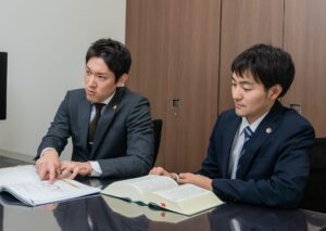 弁護士
