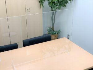 アクリルパーテーション